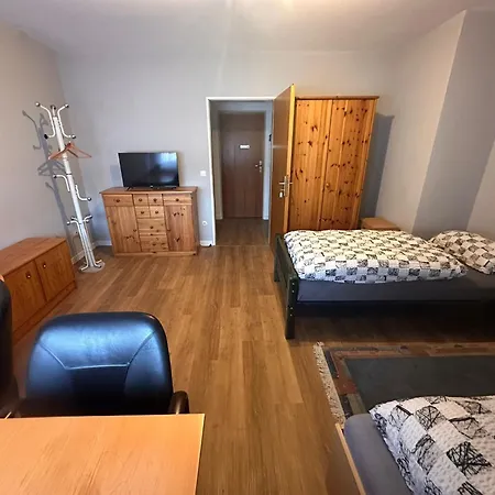 Hermannliving Monteurzimmer & Grundau